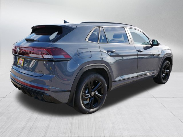 2026 Volkswagen Atlas Cross Sport 2.0T SEL R-Line Black Image 3 of 13