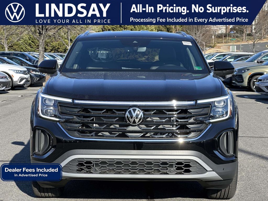 2026 Volkswagen Atlas Cross Sport 2.0T SE Technology Image 2 of 24