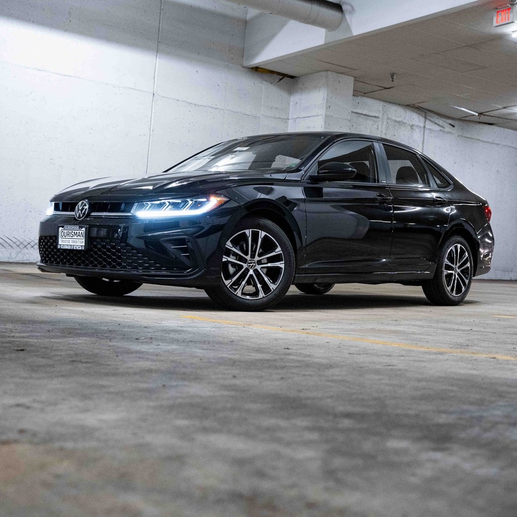 2026 Volkswagen Jetta Sport Image 3 of 30