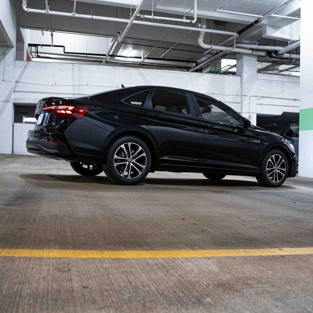 2026 Volkswagen Jetta Sport Image 1 of 30