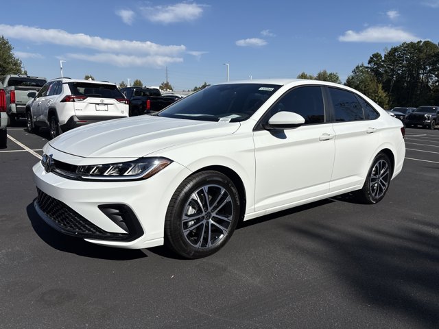 2026 Volkswagen Jetta Sport Image 1 of 34