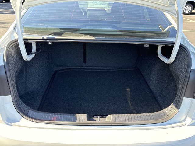 2026 Volkswagen Jetta Sport Image 12 of 34