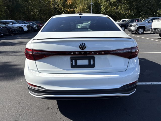 2026 Volkswagen Jetta Sport Image 6 of 34