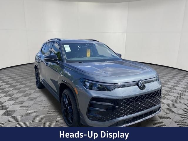 2026 Volkswagen Tiguan SE R-Line Black Image 2 of 19