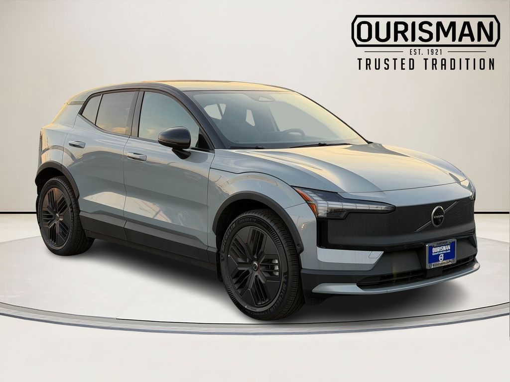 2026 Volvo EX30 Cross Country Ultra Image 1 of 30
