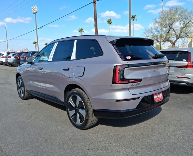 2026 Volvo EX90 Plus Image 3 of 18