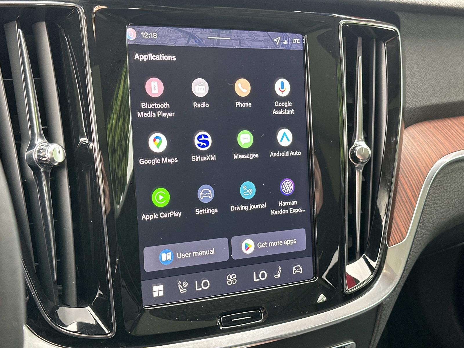 2026 Volvo V60 Cross Country Plus Image 23 of 39