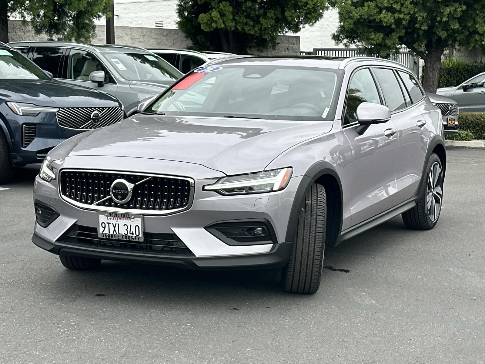 2026 Volvo V60 Cross Country Plus Image 1 of 39