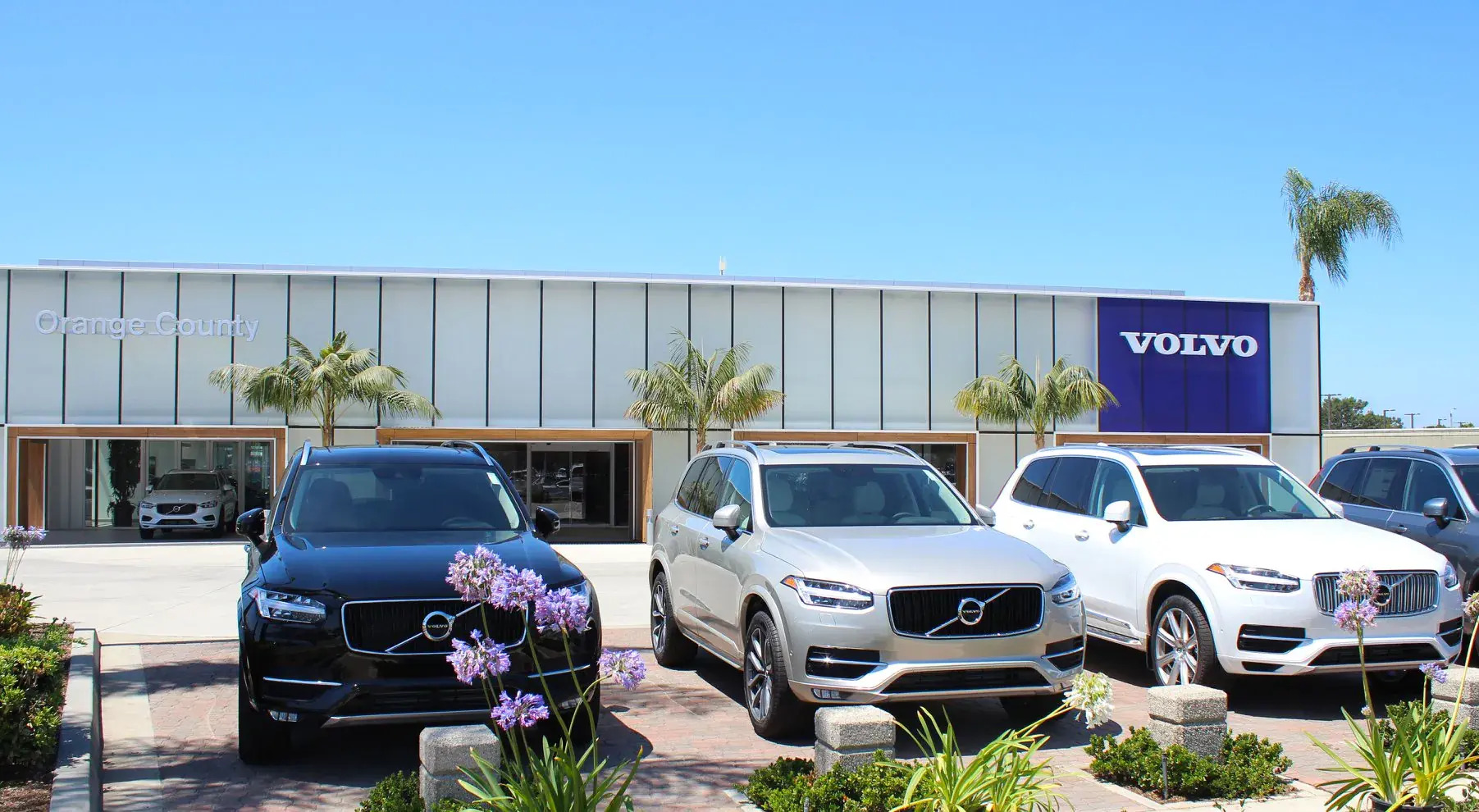 2026 Volvo V60 Cross Country Plus Image 20 of 39