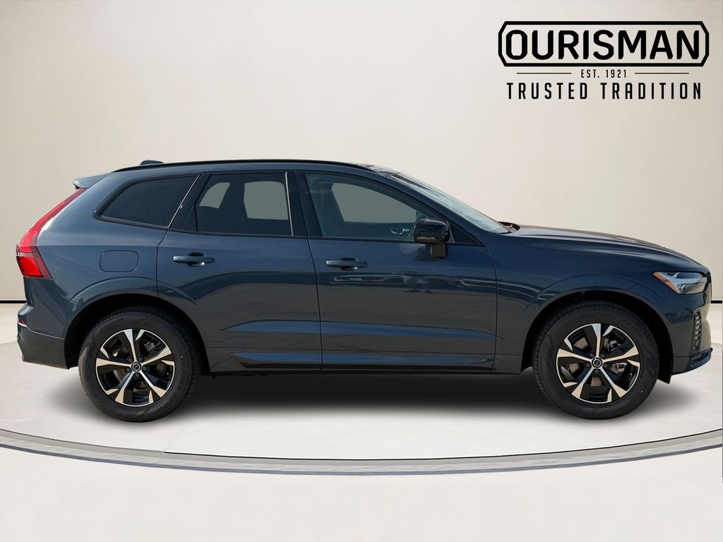 2026 Volvo XC60 Core Image 2 of 31
