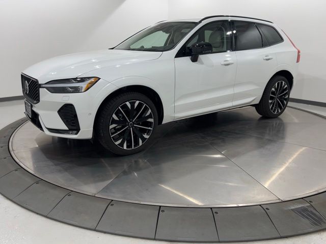 2026 Volvo XC60 Ultra Image 1 of 24