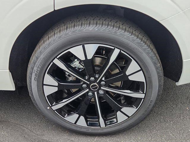 2026 Volvo XC60 Ultra Image 6 of 26