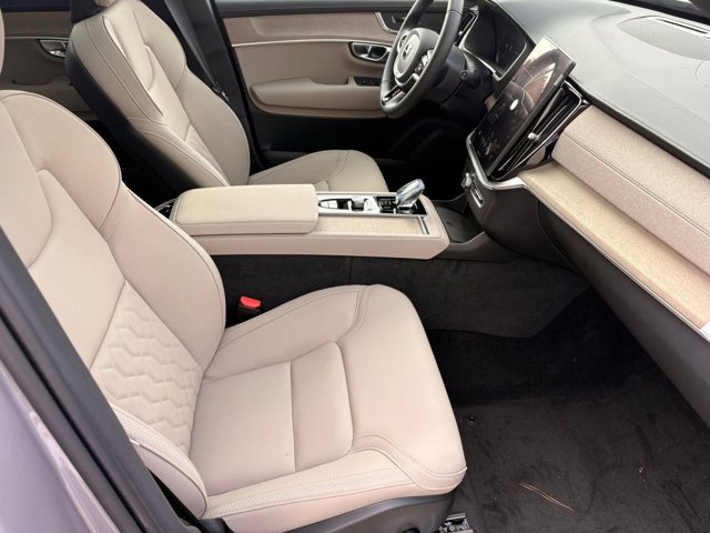 2026 Volvo XC90 Plus Image 10 of 30
