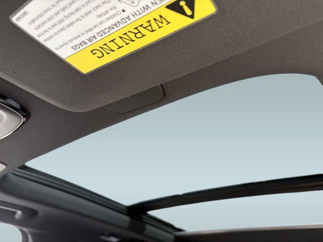 2026 Volvo XC90 Ultra Image 28 of 32