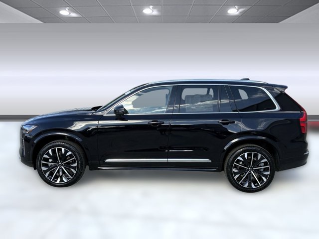 2026 Volvo XC90 Ultra Image 8 of 32