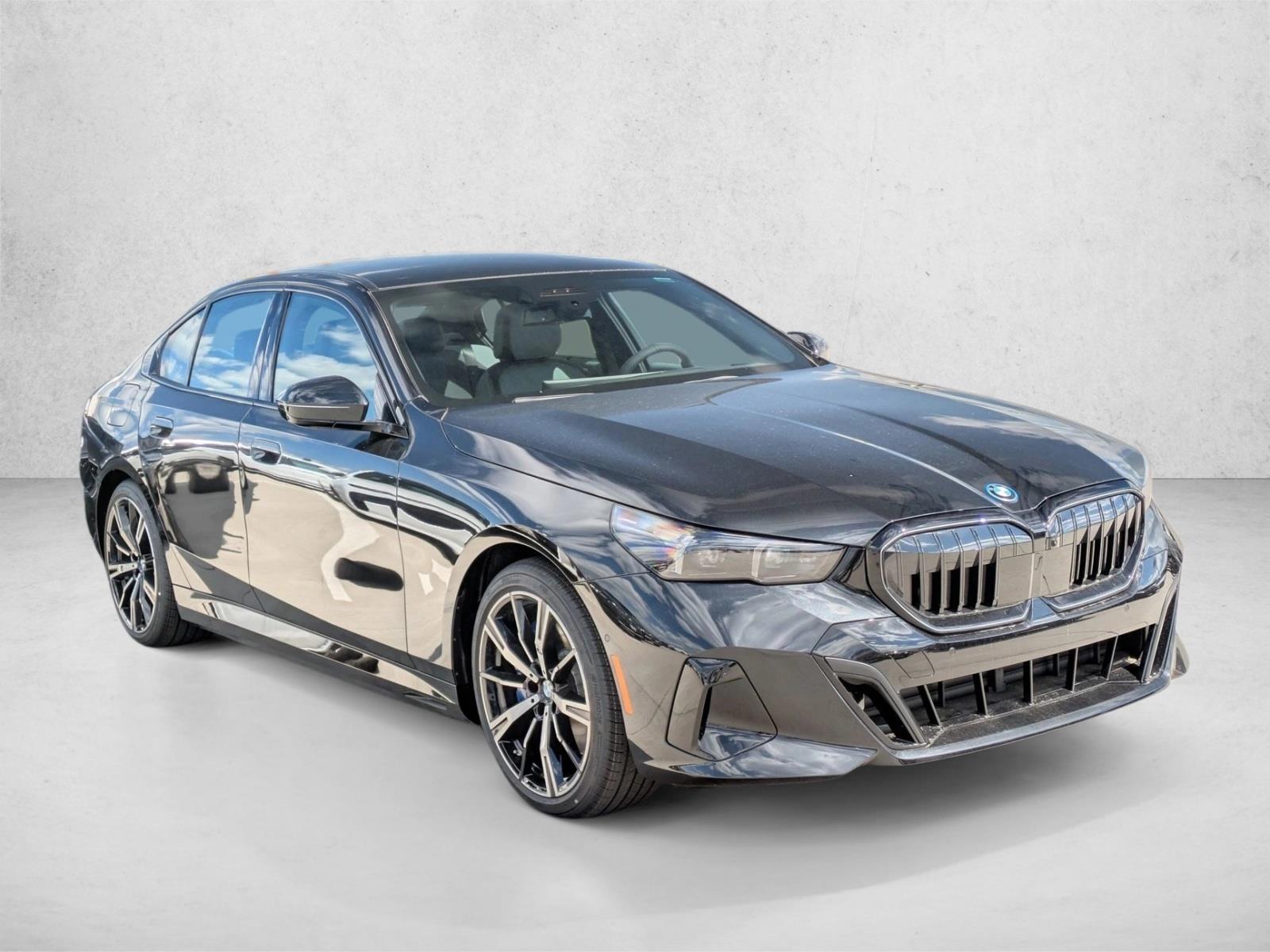 2027 BMW 5 Series 550e xDrive Image 3 of 19