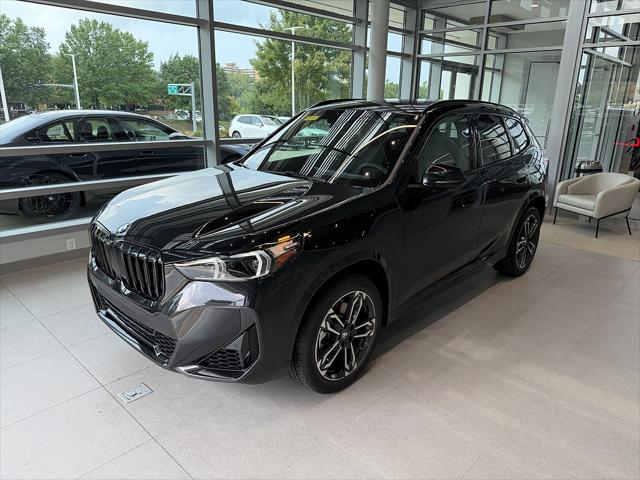 2027 BMW X1 xDrive28i Image 3 of 15
