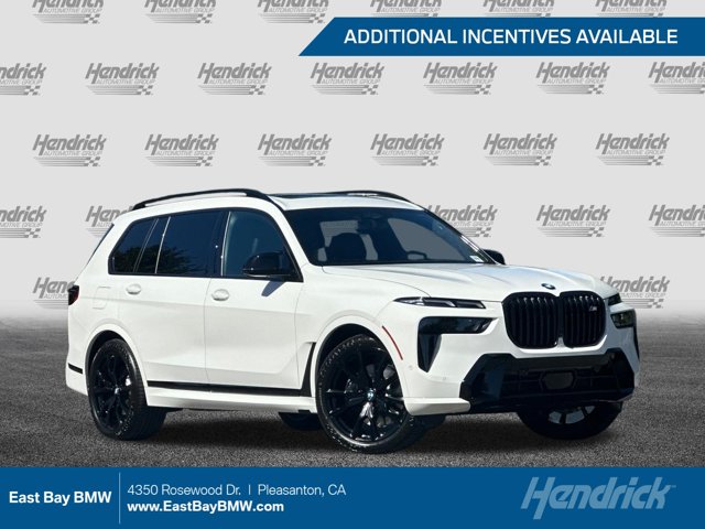 2027 BMW X7 M60i Image 1 of 25