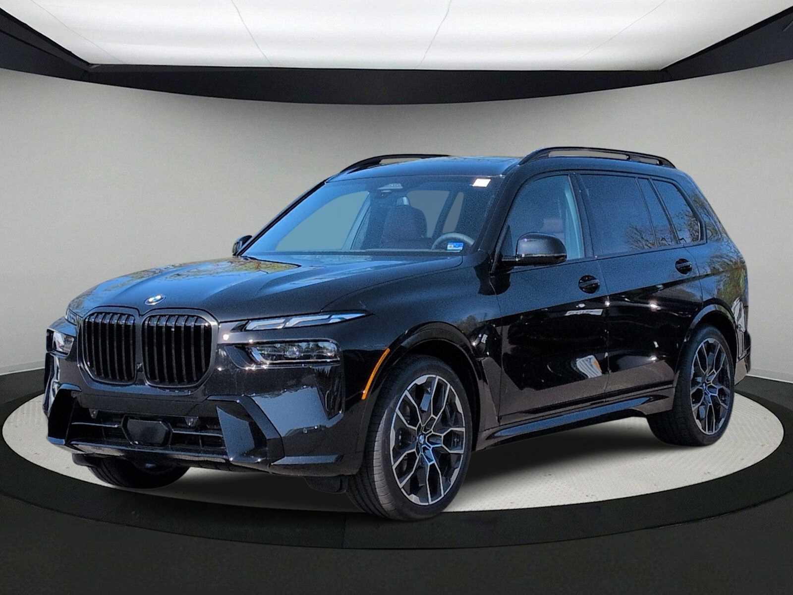 2027 BMW X7 xDrive40i Image 1 of 39