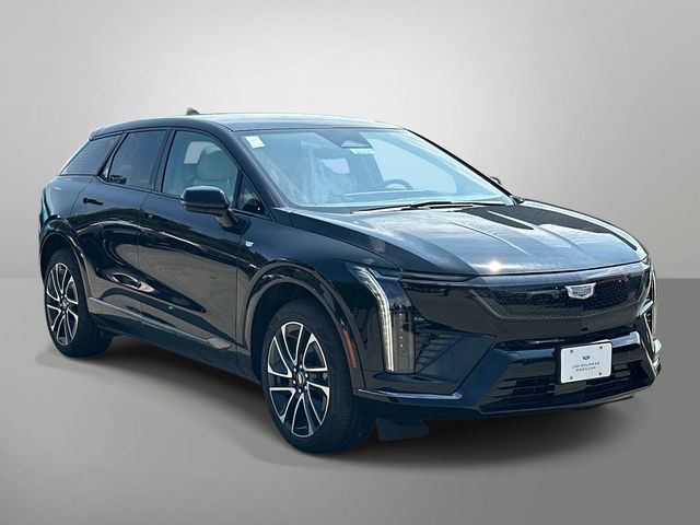 2027 Cadillac OPTIQ Sport Image 3 of 18