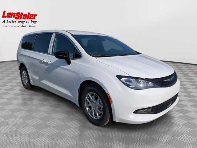 2027 Chrysler Pacifica LX Image 2 of 25