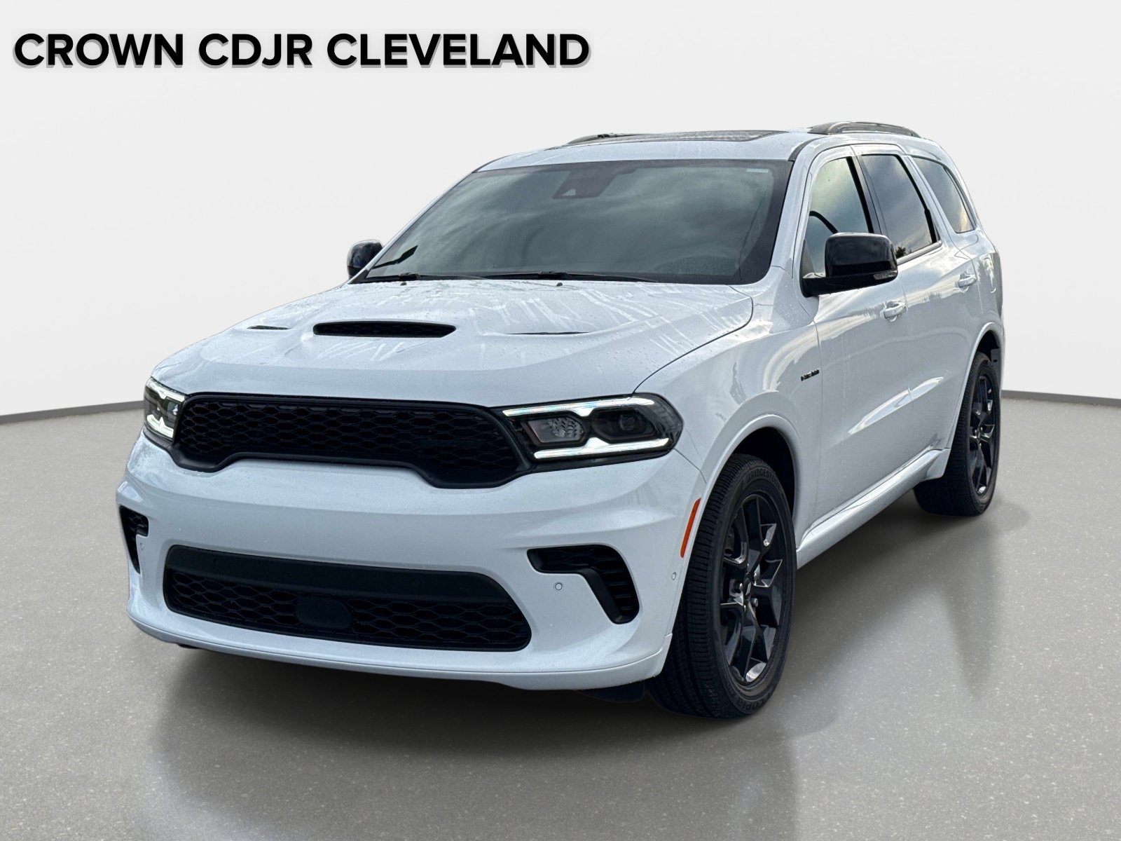 2027 Dodge Durango GT Plus HEMI Image 2 of 34