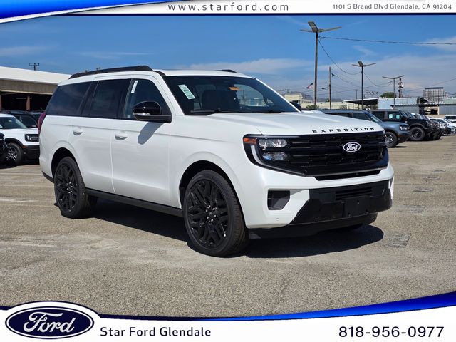 2027 Ford Expedition Platinum Image 1 of 29