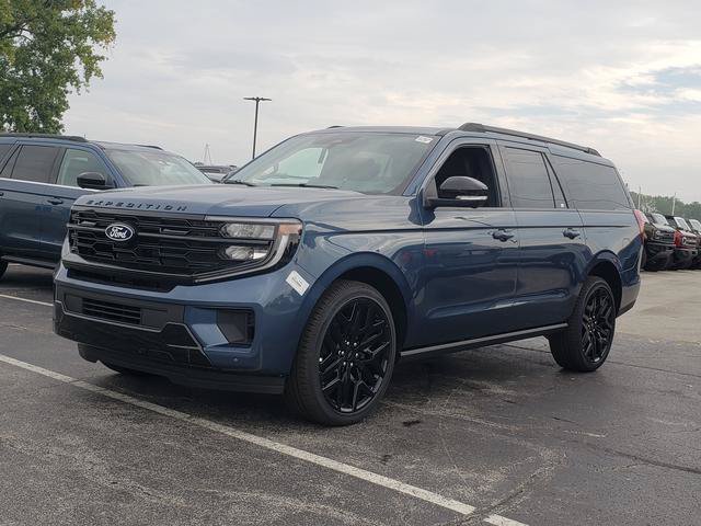 2027 Ford Expedition MAX Platinum Image 1 of 27