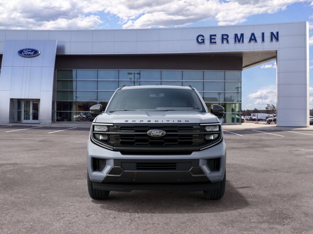 2027 Ford Expedition MAX Platinum Image 3 of 23