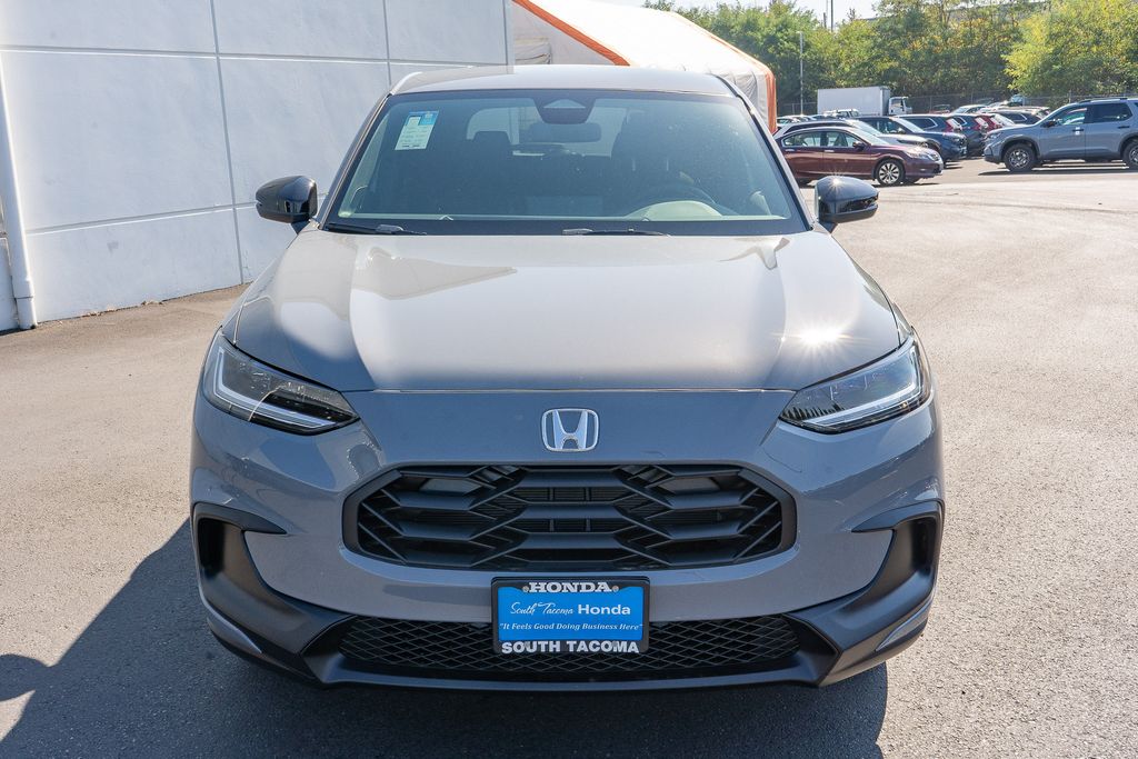 2027 Honda HR-V Sport Image 2 of 29