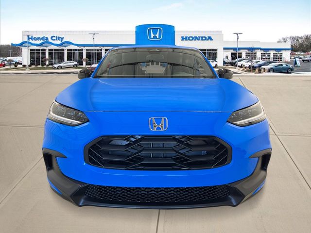 2027 Honda HR-V Sport Image 2 of 26
