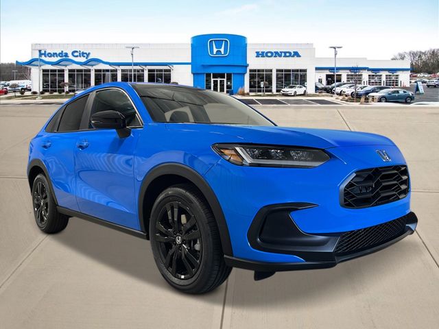 2027 Honda HR-V Sport Image 3 of 26