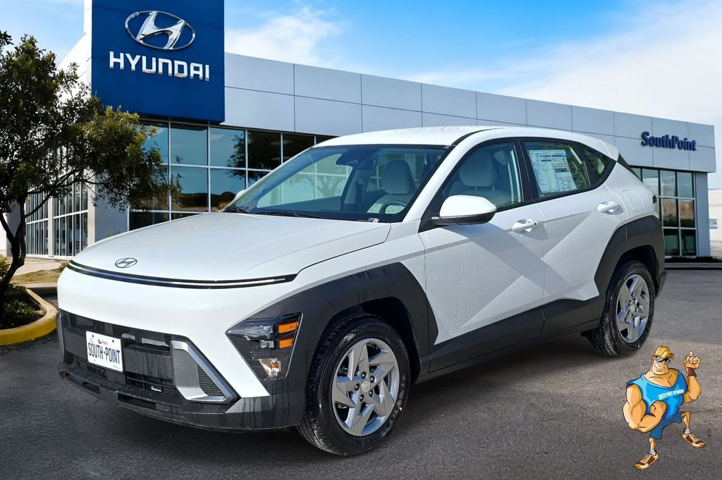 2027 Hyundai Kona SE Image 1 of 33