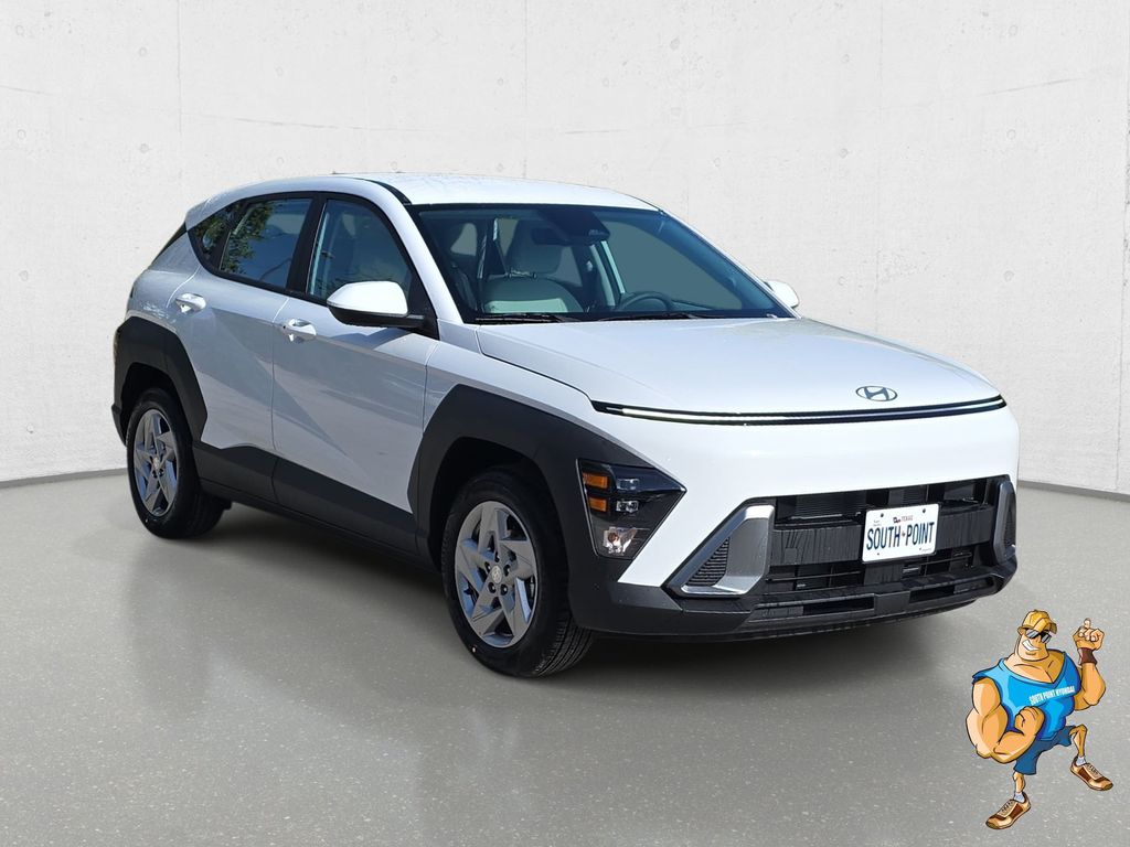 2027 Hyundai Kona SE Image 3 of 33