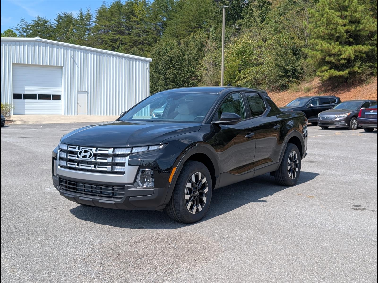 2027 Hyundai Santa Cruz SE Image 1 of 20