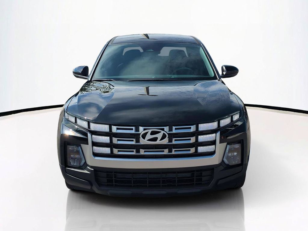 2027 Hyundai Santa Cruz SE Image 3 of 37