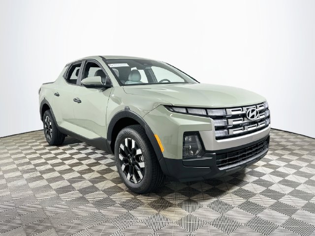 2027 Hyundai Santa Cruz SE Image 3 of 24
