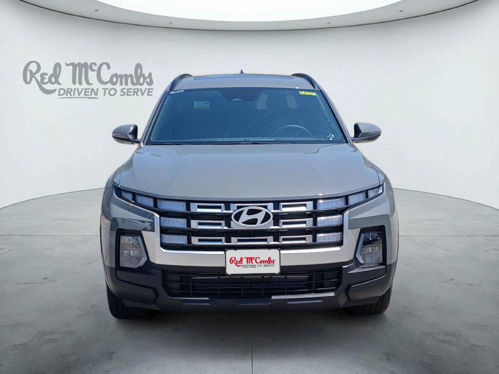 2027 Hyundai Santa Cruz SE Image 2 of 15