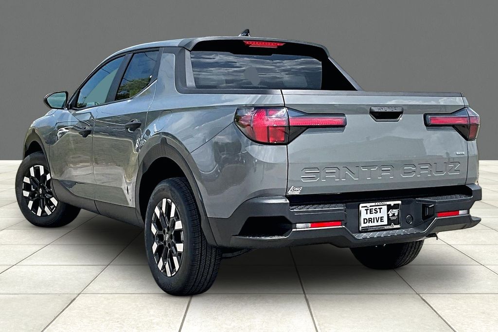 2027 Hyundai Santa Cruz SE Image 3 of 14