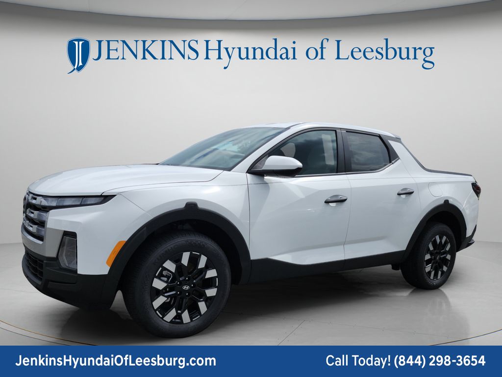 2027 Hyundai Santa Cruz SE Image 2 of 39