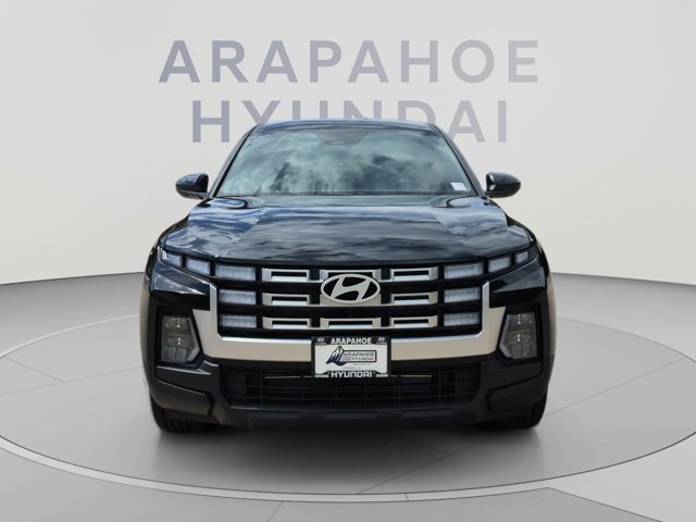 2027 Hyundai Santa Cruz SE Image 2 of 31