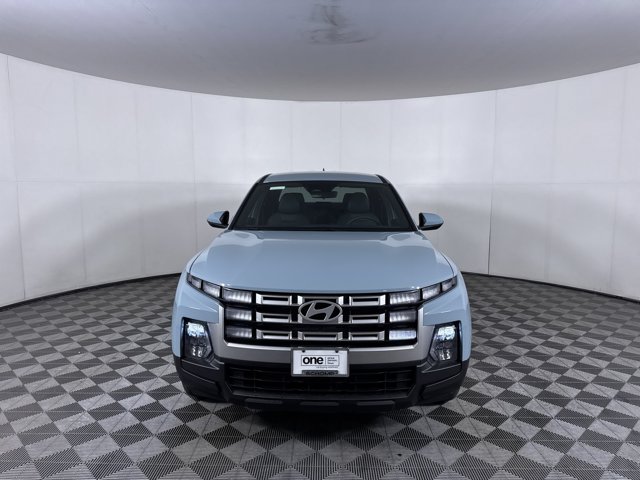 2027 Hyundai Santa Cruz SE Image 3 of 25