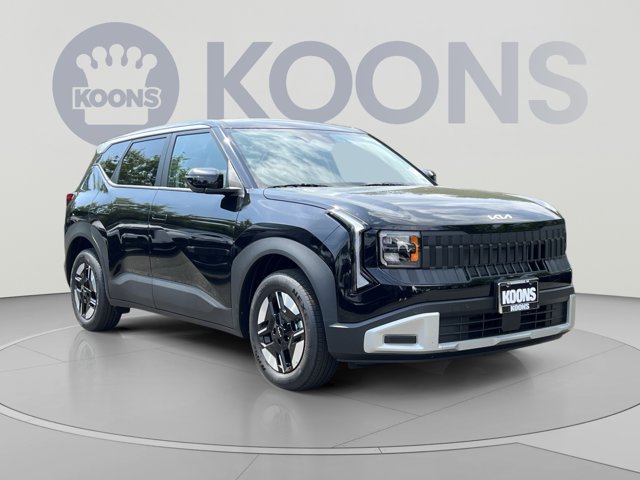 2027 Kia Seltos LX Image 3 of 30
