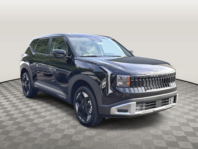 2027 Kia Seltos S Image 3 of 23