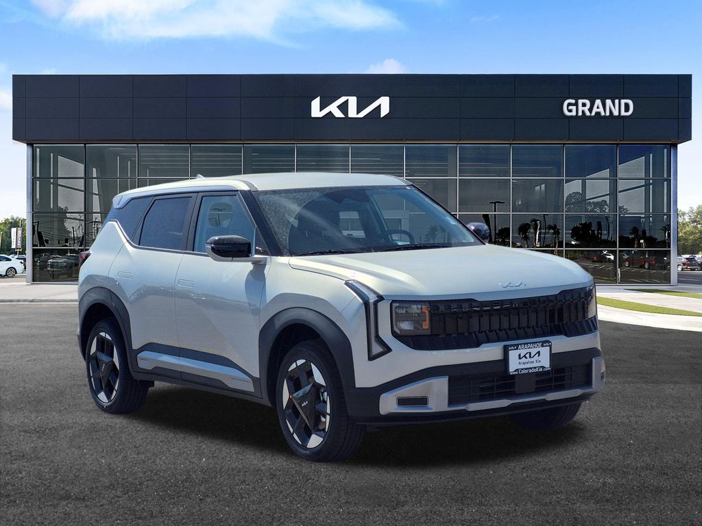 2027 Kia Seltos S Image 1 of 22