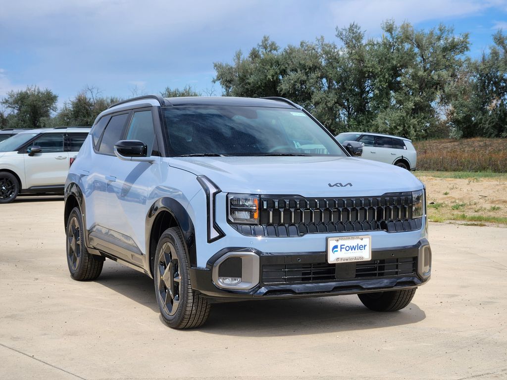 2027 Kia Seltos X-Line S Image 3 of 25