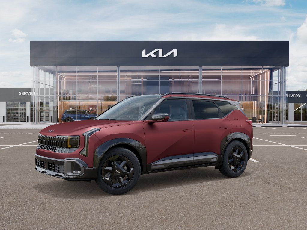 2027 Kia Seltos X-Line S Image 2 of 27