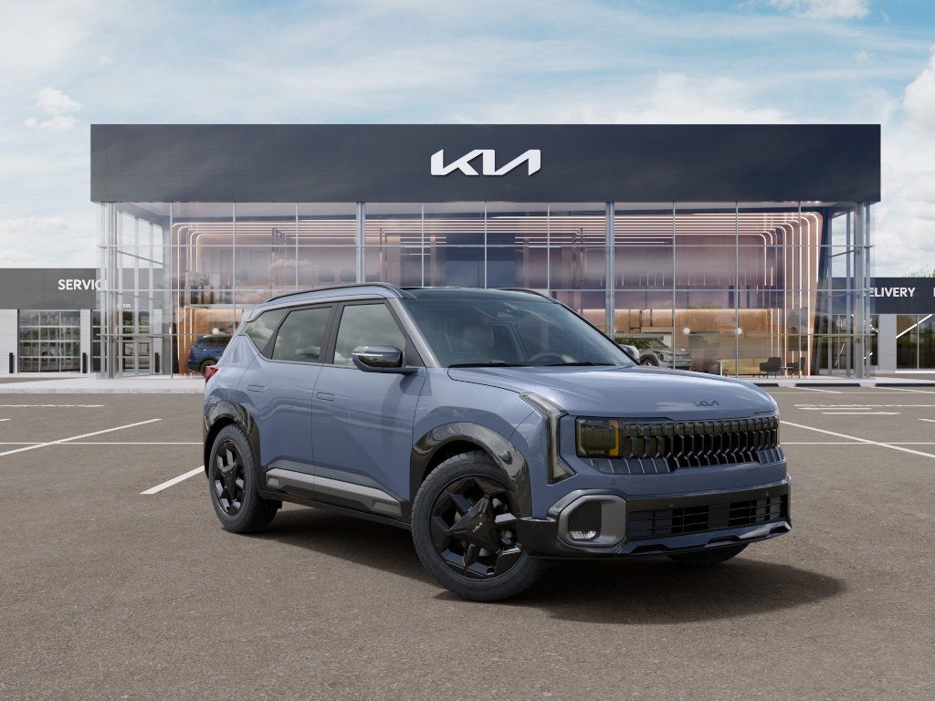 2027 Kia Seltos X-Line S Image 2 of 27