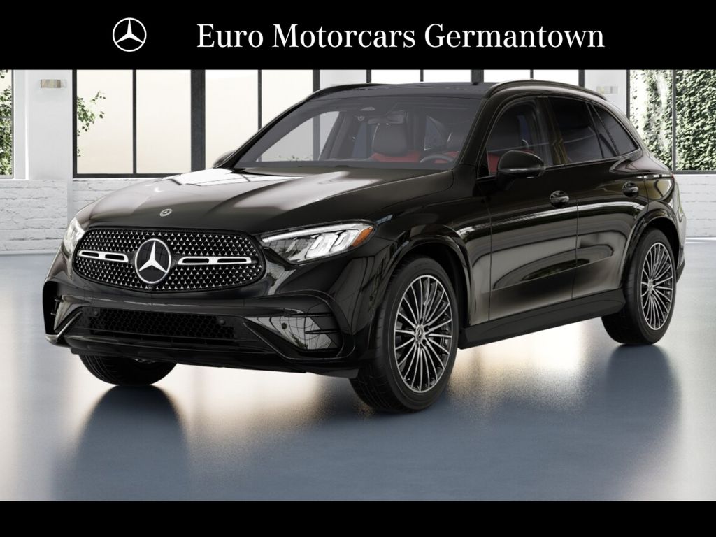 2027 Mercedes-Benz GLC 300 Image 1 of 42
