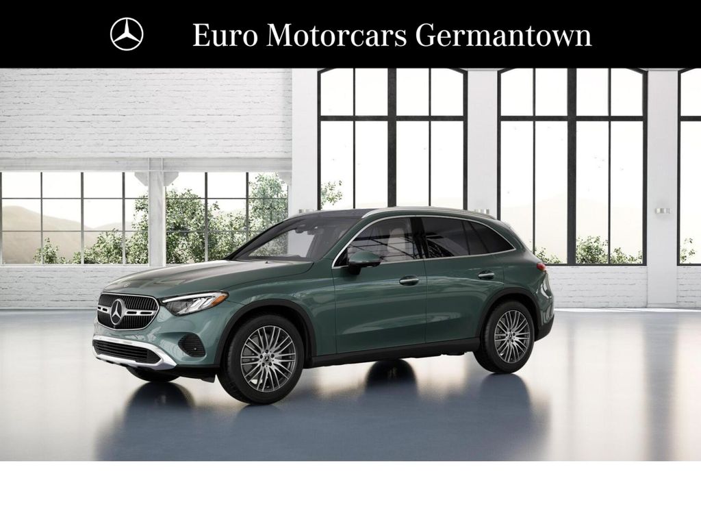 2027 Mercedes-Benz GLC 300 Image 3 of 42